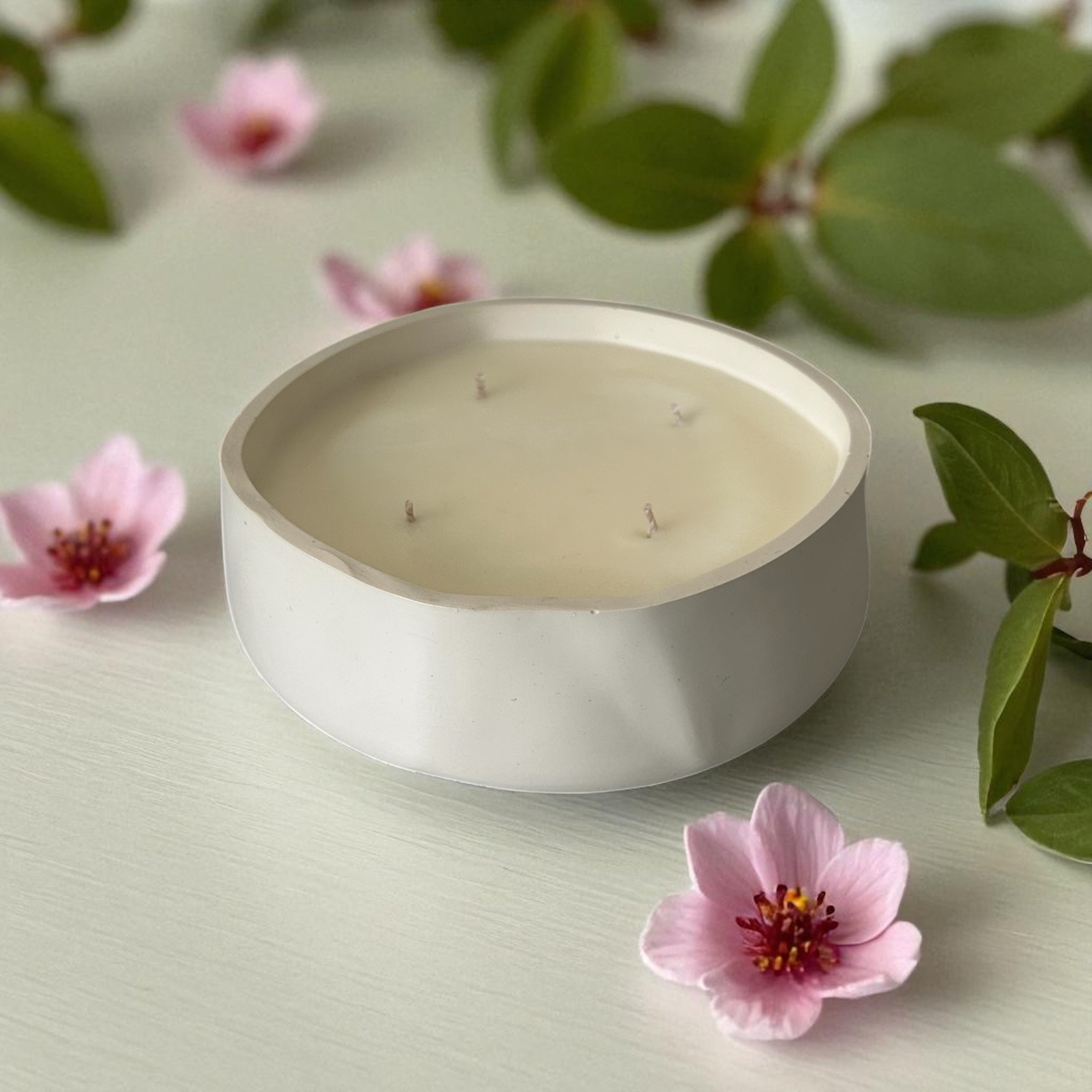 Scandinavian Bloom – A Signature SoHo Candle - 565g
