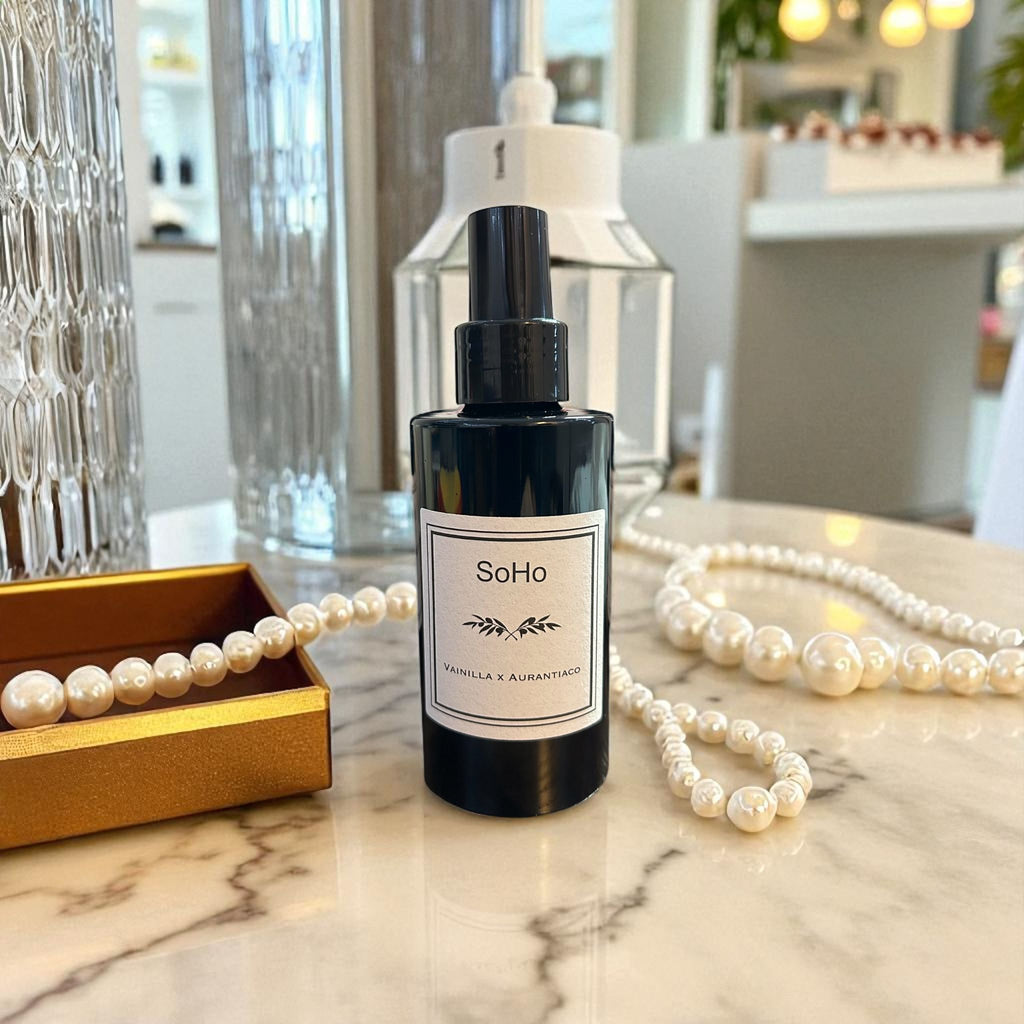 Vanilla x Aurantiaco Room Spray  - Elegance composed in quiet layers - 100ml