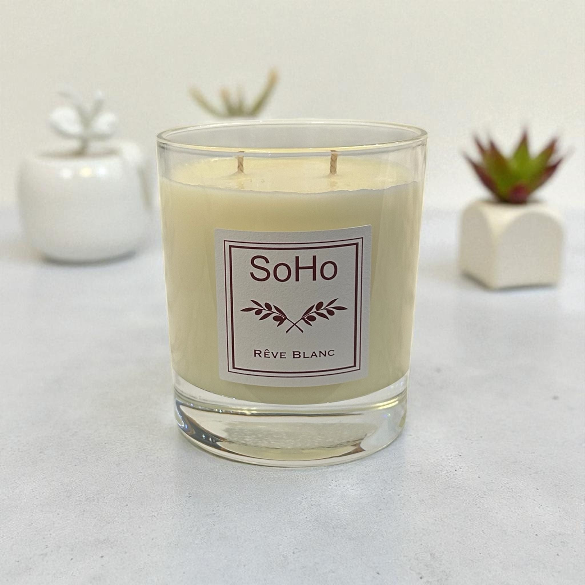 Rêve Blanc Candle – The Glow of Serenity - 230g